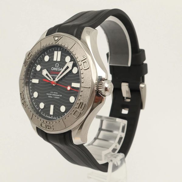 Omega Seamaster Diver 300m 210.32.42.20.01.001